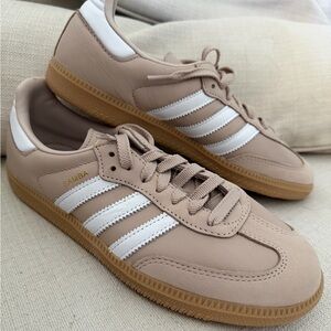 Adidas Samba Tan and White Athletic Shoes